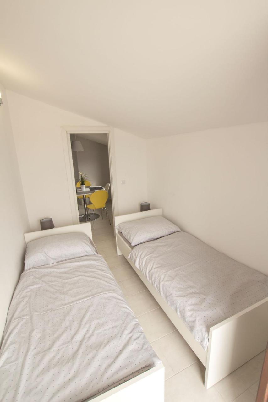 Apartments And Rooms Irena Rovinj Exterior foto